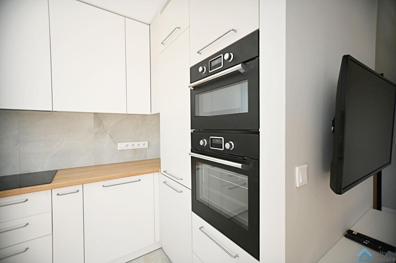 Beige 3City Apartment With Parking In Gdansk By Noclegi Renters 외부 사진